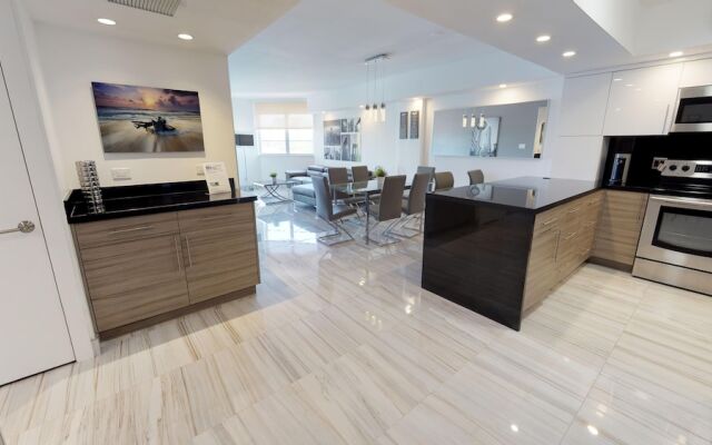 19370 Collins Ave # 426
