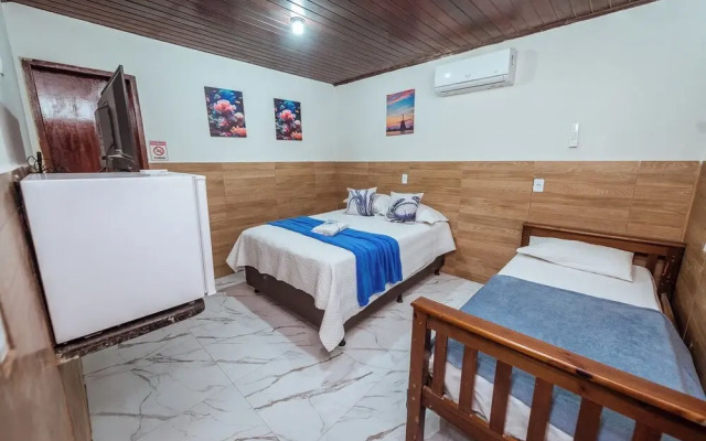 Casa c 4 su tes Piscina Churrasqueira e Garagem