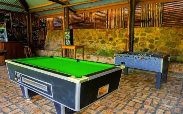 Lake Bunyonyi Overland Resort