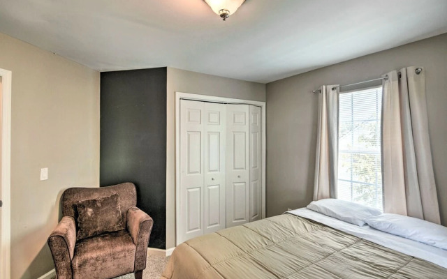 Spacious Nashville Townhome w/ Private Deck & Yard
