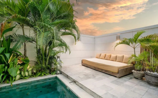 Moonlight Villa 3 by Betterplace