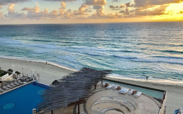 Beach and Ocean Front Apartments 1