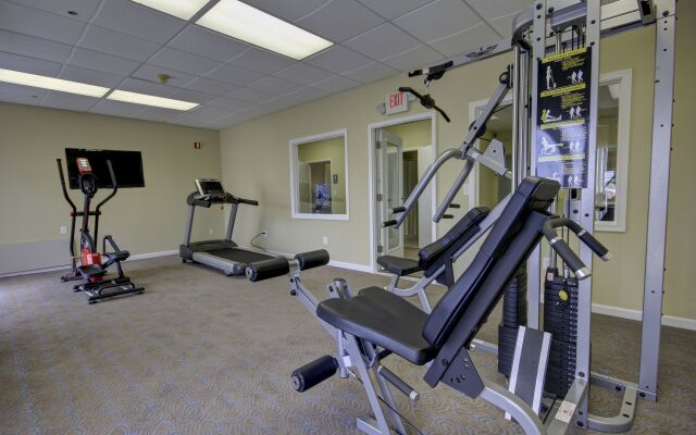Coastal Palms Inn & Suites
