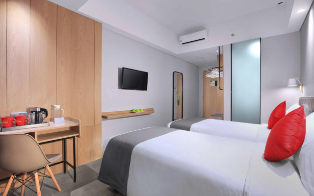 ZEN Rooms Puri Indah Syariah