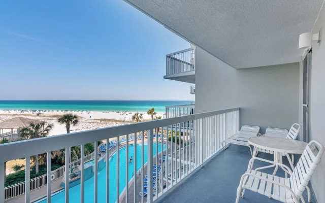 Pelican Beach 0413 2 Bedroom Condo by Pelican Beach Management
