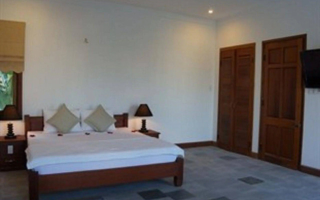Ao Lang Villa