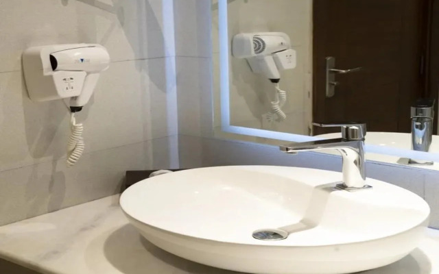 Indigo Heights Hotel