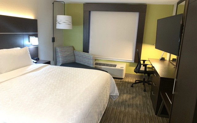 Holiday Inn Express Allentown North by IHG
