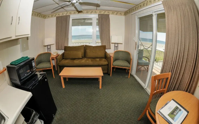 Friendship Oceanfront Suites