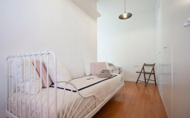 Champion Duplex Terrace and Garage Old Town 6 pax