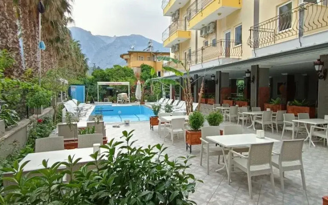 Santana Hotel