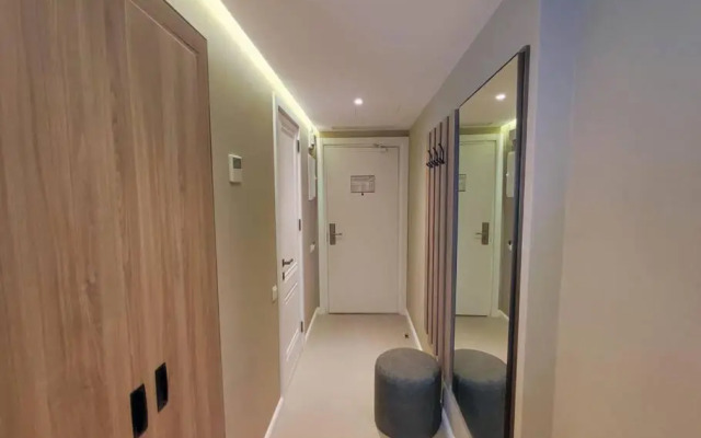 Leo Group BEST STUDIO 2307 Alliance Palace