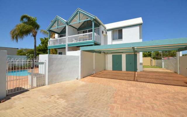 Waterfront Unit 4 - Kalbarri WA
