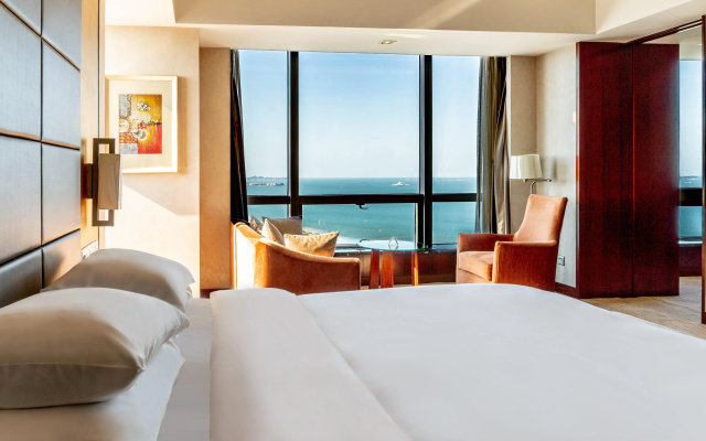 Crowne Plaza Yantai Seaview by IHG