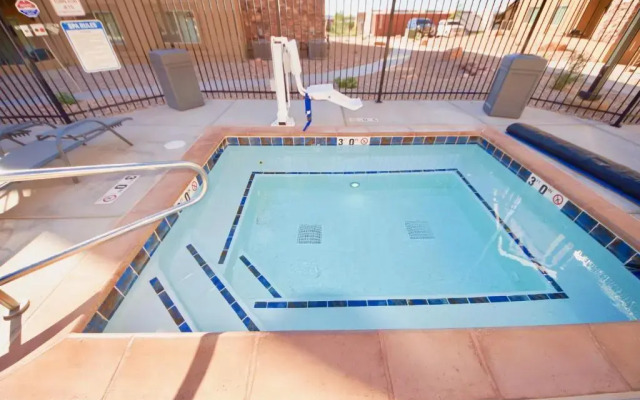 Red Cliff Condos ~ 6I