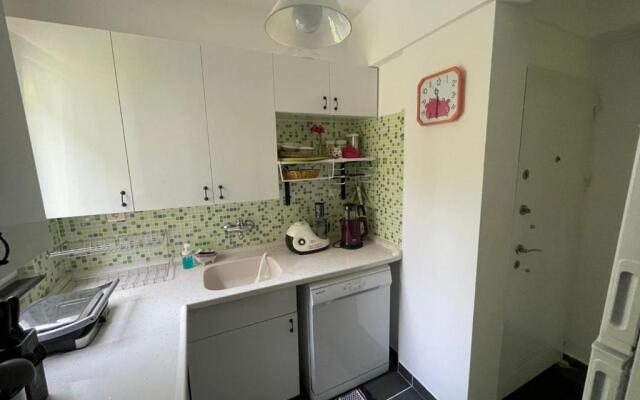 Lovely 2 bedroom house in the heart of the city