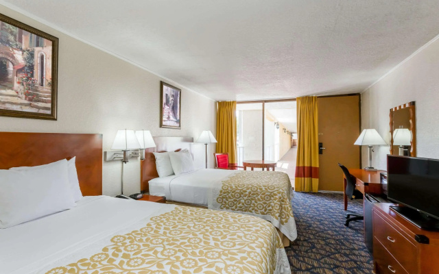 Days Inn & Suites Clermont
