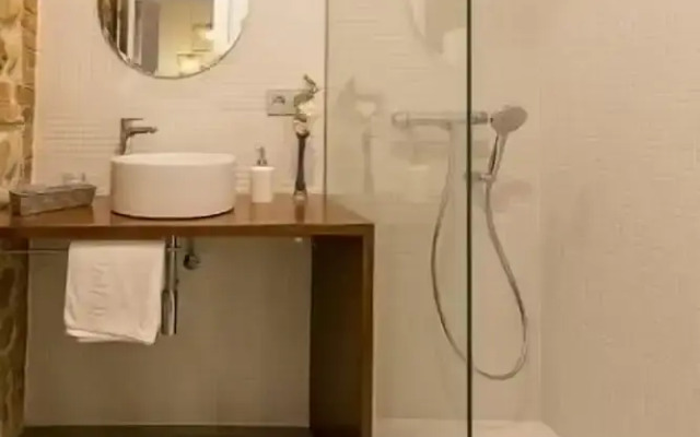 Hostal Albany Ancha