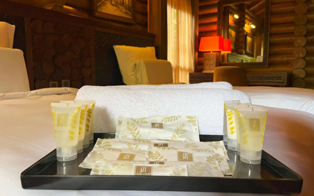Philea Resort & Spa