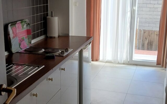 Charming 3 Sleeper Apartment in Split Central Area