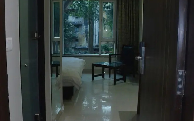Hotel Sopan Heights