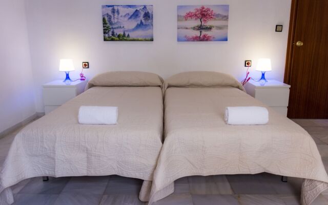 Comfortable Apt in picturesque Triana