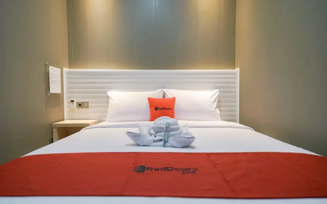 RedDoorz near Exit Toll Sirkuit Sentul