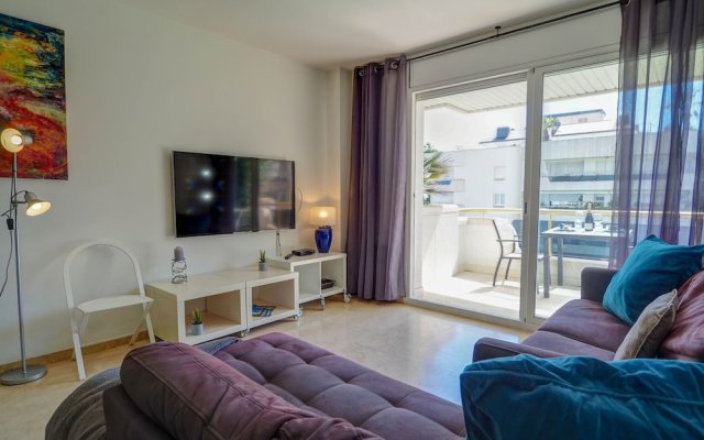 Mediterraneo Seaview Apartment by Hello Apartments Sitges
