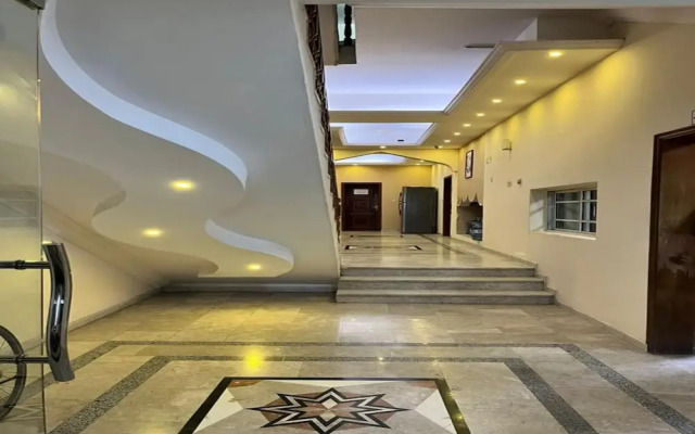 Super OYO 149 Bait Al Ghubaira Furnished Flat