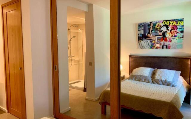 St Tropez T2 central