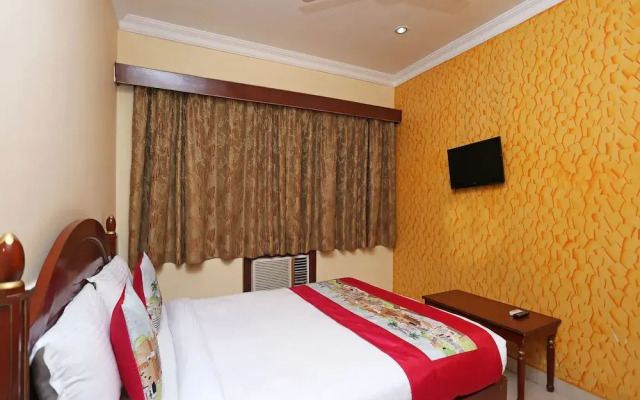 OYO 7786 Hotel Monsoon Palace