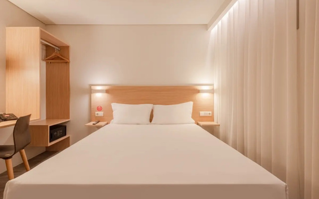 Moov Hotel Porto Norte