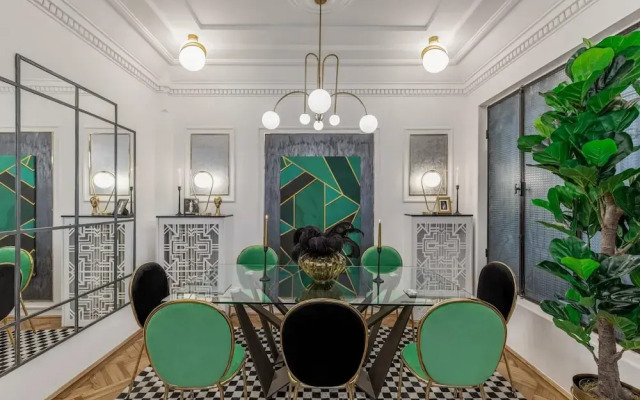 The Great Gatsby in Bucure ti