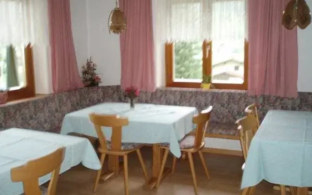 Privatzimmer/Apartments Schwarzenbacher