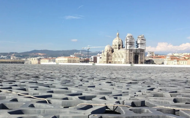 La butte des Carmes - 3mn du Panier