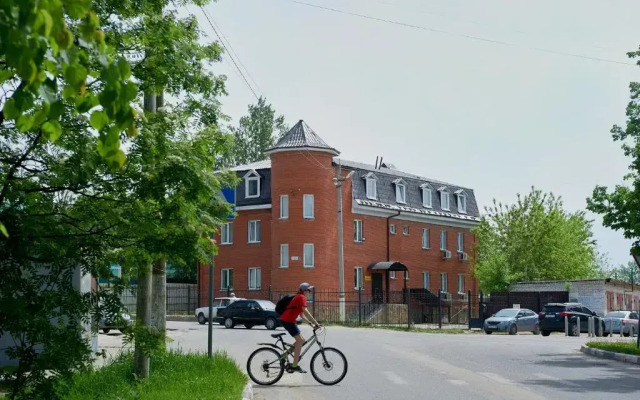 Hotel DmitrovGrad