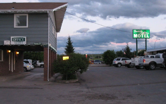 Econo Lodge Inn & Suites