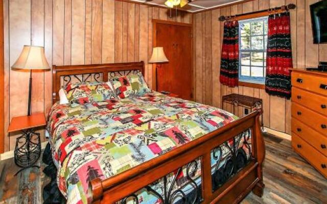 Frank's Old Bear 149 by RedAwning