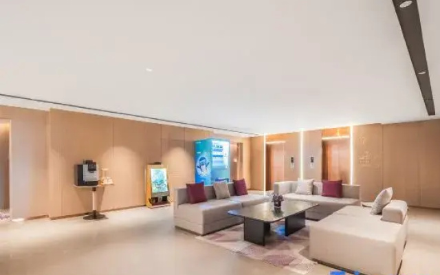 Lavande Hotel (Chongqing Yongchuan High-Speed Railway East Station Xinglong Lake)