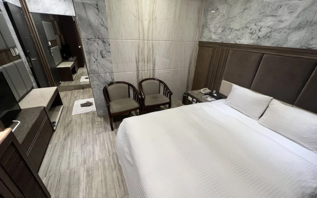 Maple Hotel Second Branch