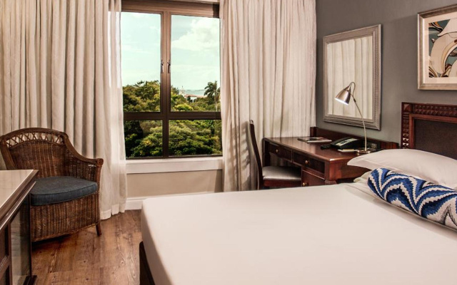Отель Southern Sun Dar es Salaam