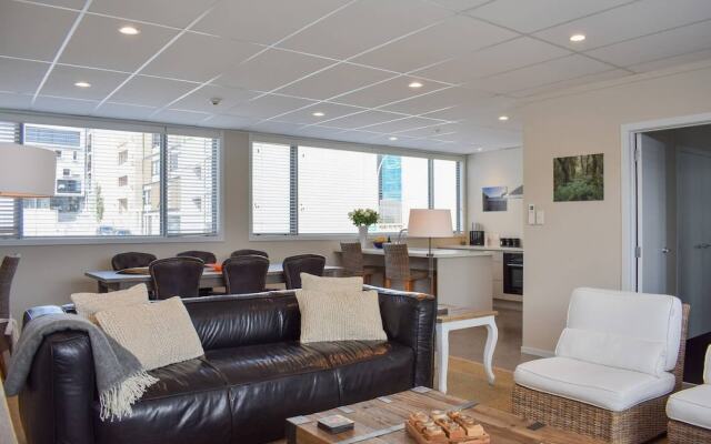 2 Bedroom Loft Style Apartment in Ponsonby
