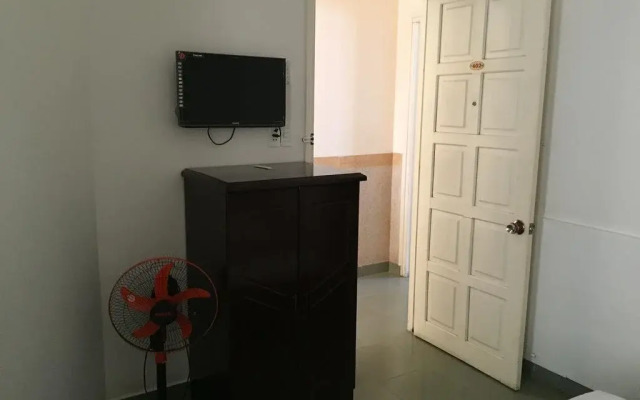 Gold Star Hotel