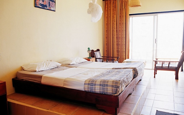 African Village Hotel