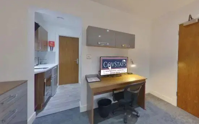 CovStays – Victoria House - Deluxe Studios in Coventry City Centre