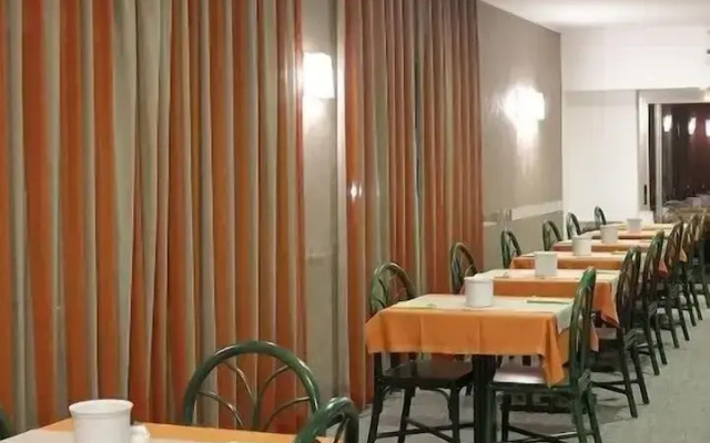 Fegina Deluxe 3 Bedrooms 3 Bathrooms