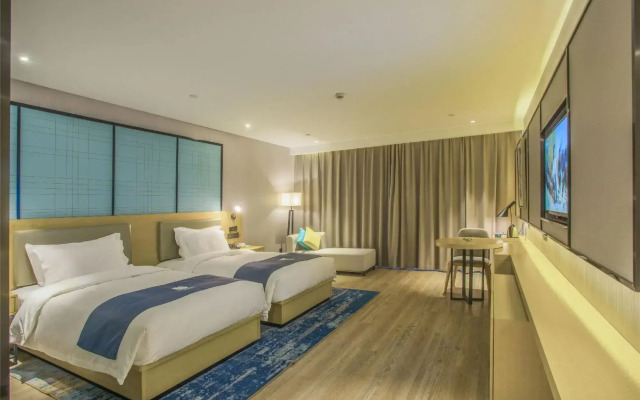 Echarm Hotel(Longyou Quzhou)