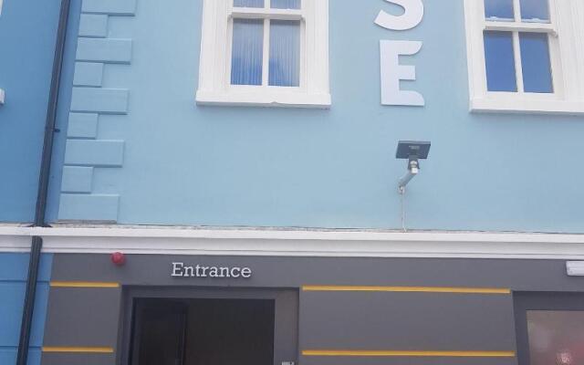Base Accommodation Dingle