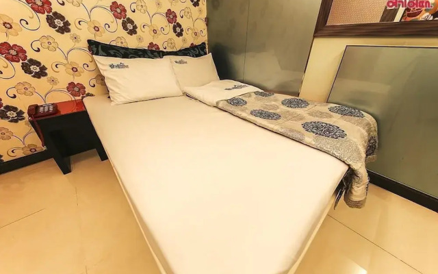 Palace Motel