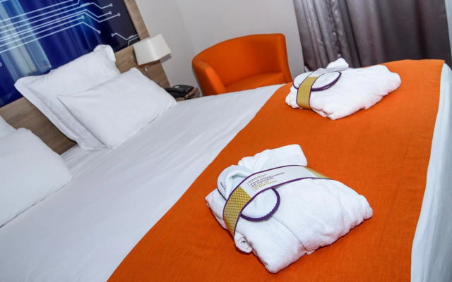 Mercure Poitiers Site du Futuroscope Hotel